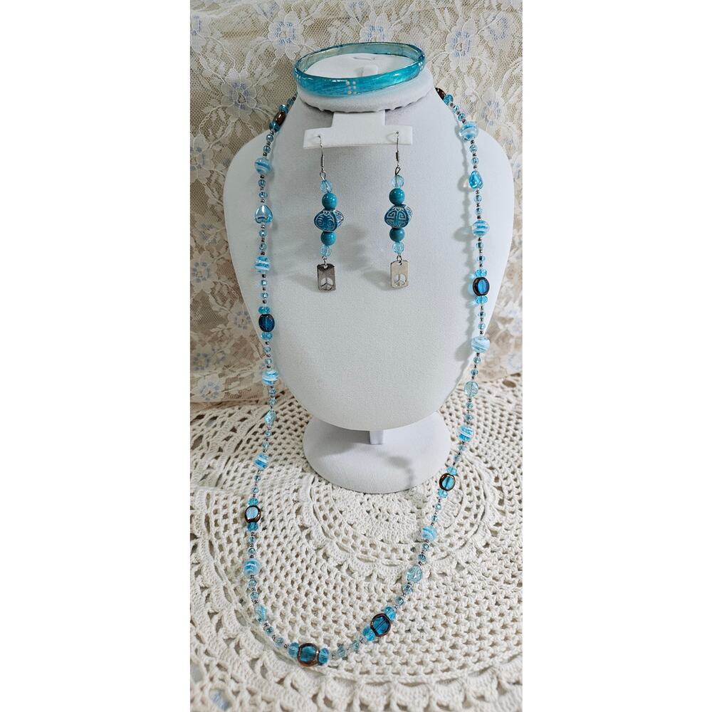 Blue Bead and Glass Necklace, Earrings and Bracelet Set